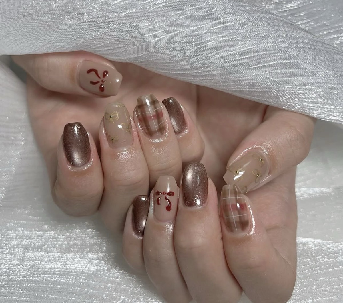 チェック × リボン × ブラウン